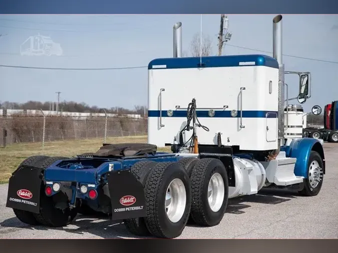 2018 PETERBILT 389