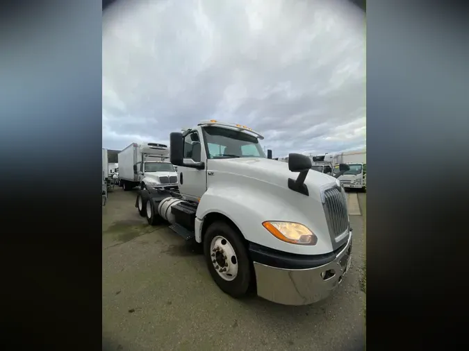 2019 NAVISTAR INTERNATIONAL LT625 DAYCAB T/A