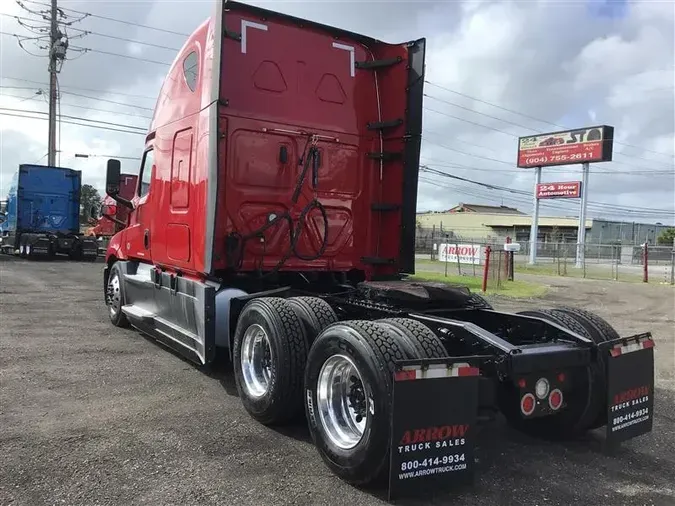 2020 FREIGHTLINER CA126