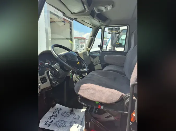 2019 NAVISTAR INTERNATIONAL 4300