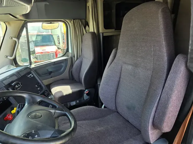 2020 FREIGHTLINER/MERCEDES CASCADIA 125