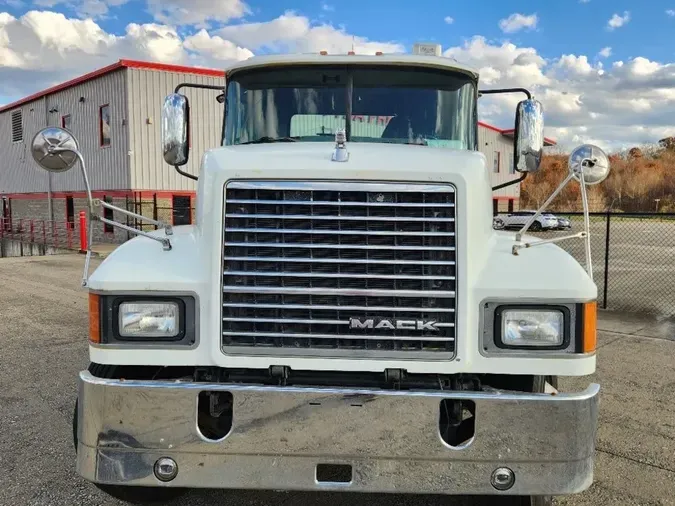 2008 MACK PINNACLE CHU613