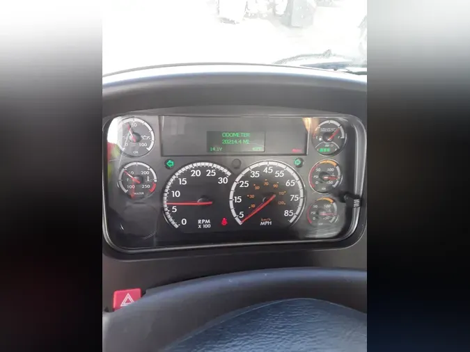 2021 FREIGHTLINER/MERCEDES M2 106000e74c325868c406d83d15f624c8472