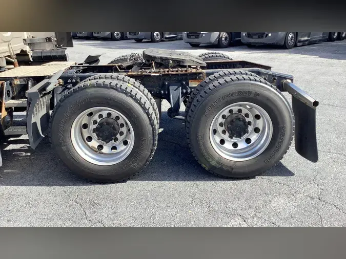 2022 Freightliner Cascadia 126