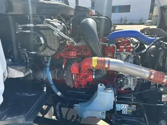 2023 Peterbilt 579