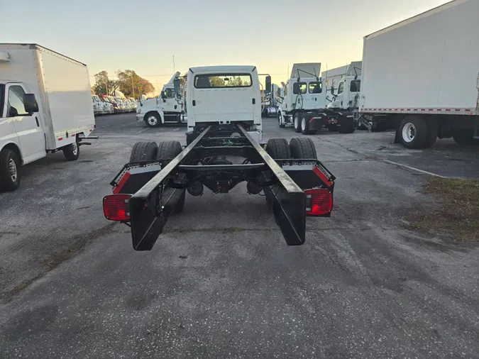 2019 FREIGHTLINER/MERCEDES M2 106