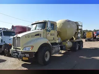 2012 KENWORTH T440