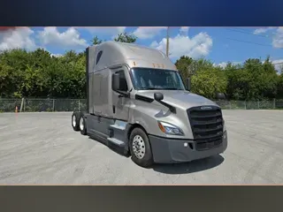 2023 Freightliner Cascadia