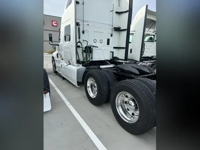 2021 International LT625