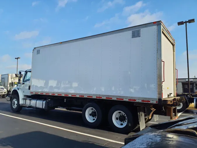 2017 FREIGHTLINER/MERCEDES M2 106