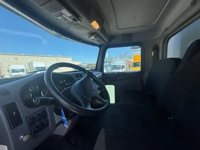 2020 Peterbilt 337