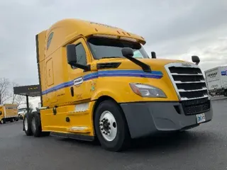 2020 Freightliner T12664ST