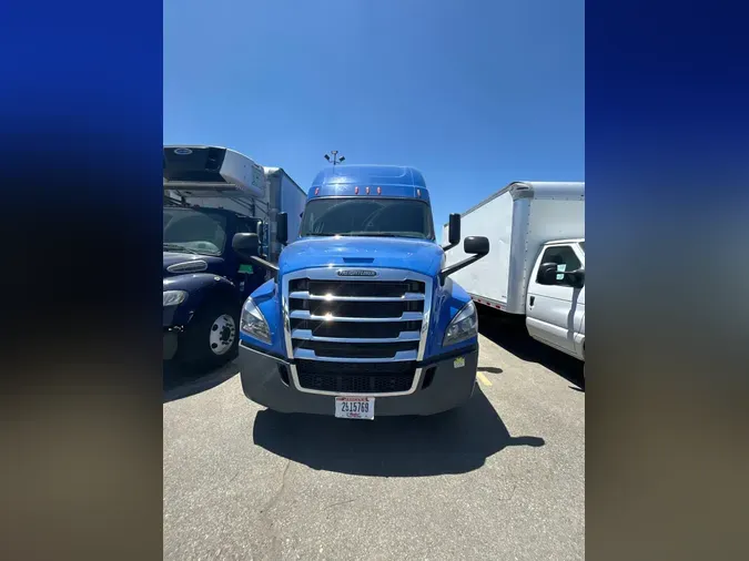 2020 FREIGHTLINER NEW CASCADIA PX12664
