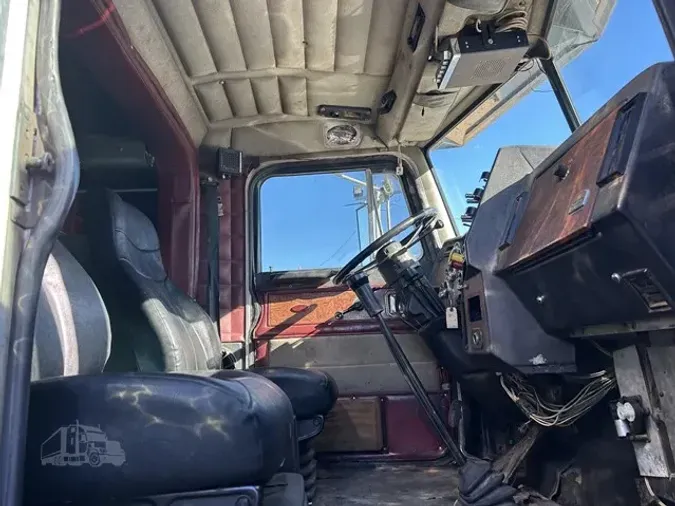 1995 PETERBILT 379EXHD