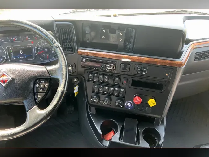 2021 INT LT625 6x4