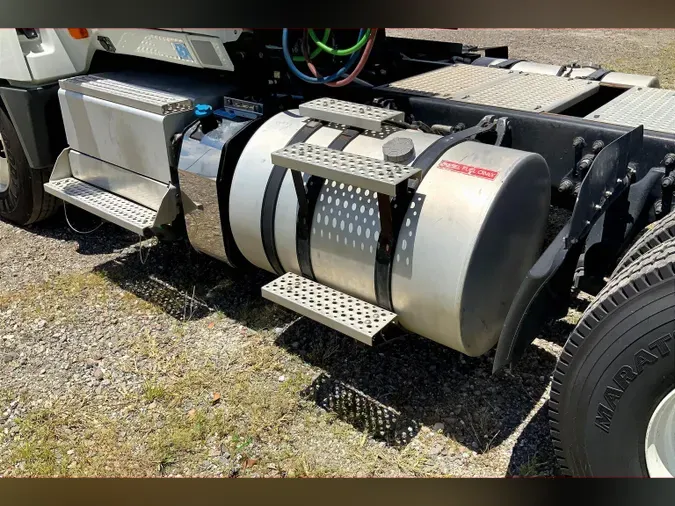 2019 INT LT625 6x4