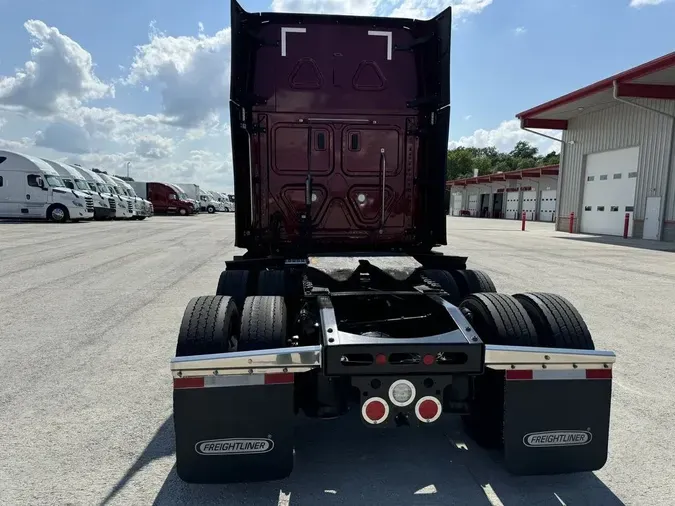 2023 Freightliner Cascadia&reg;