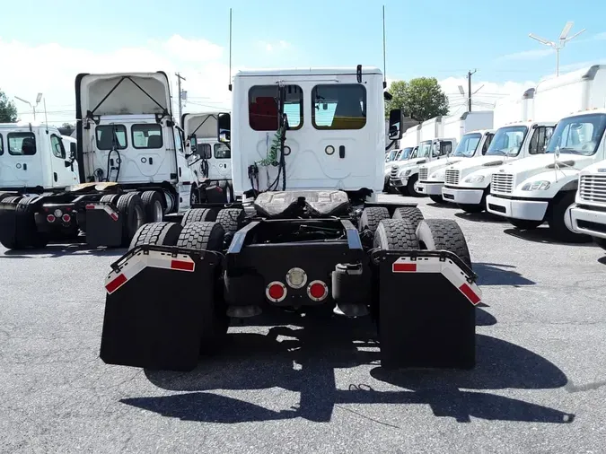 2020 FREIGHTLINER CASCADIA 125