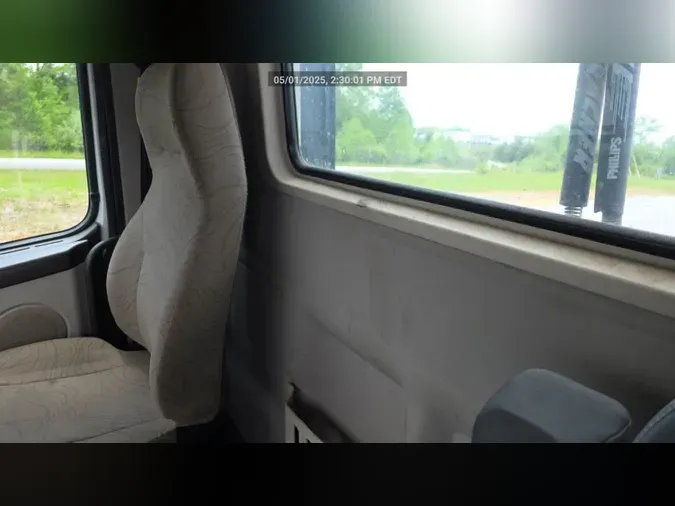 2018 Volvo VNL300