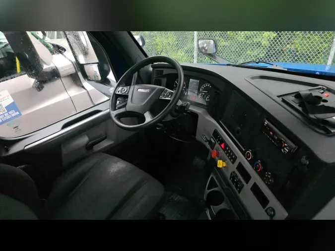 2020 Freightliner Cascadia 126005204639ebfd472eae65ec61524334b