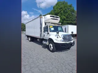 2020 NAVISTAR INTERNATIONAL MV607 (4X2)