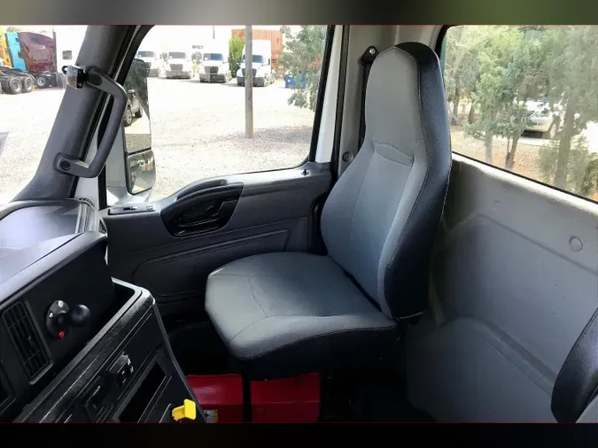 2019 INT LT625 6x4
