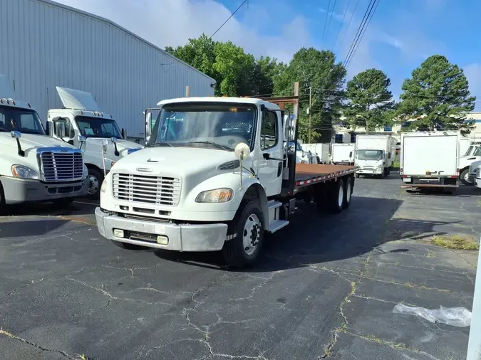 2015 FREIGHTLINER M2 106