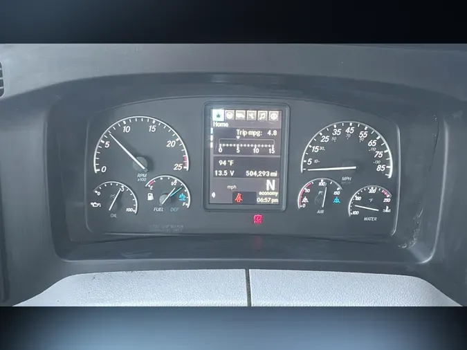 2022 Freightliner Cascadia 126
