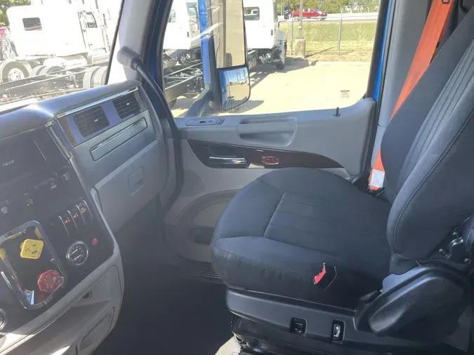 2020 Peterbilt 579