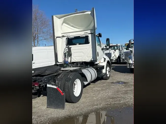 2020 NAVISTAR INTERNATIONAL RH613 DAYCAB S/A