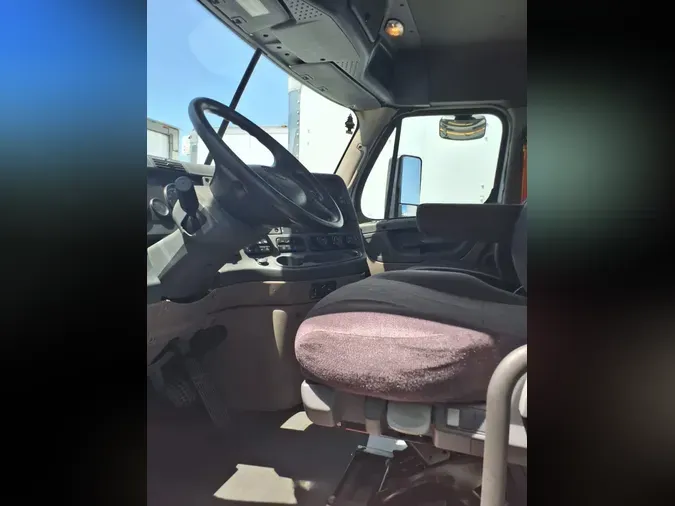 2019 FREIGHTLINER CASCADIA 125