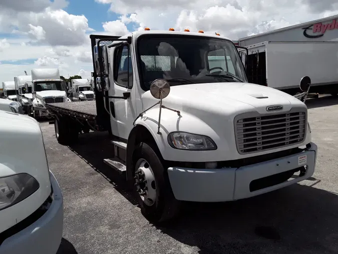 2016 FREIGHTLINER/MERCEDES M2 106