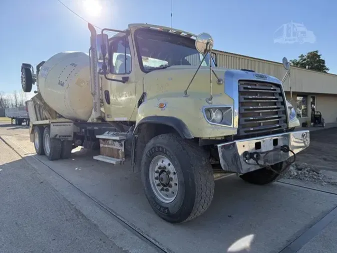 2016 FREIGHTLINER 114SD