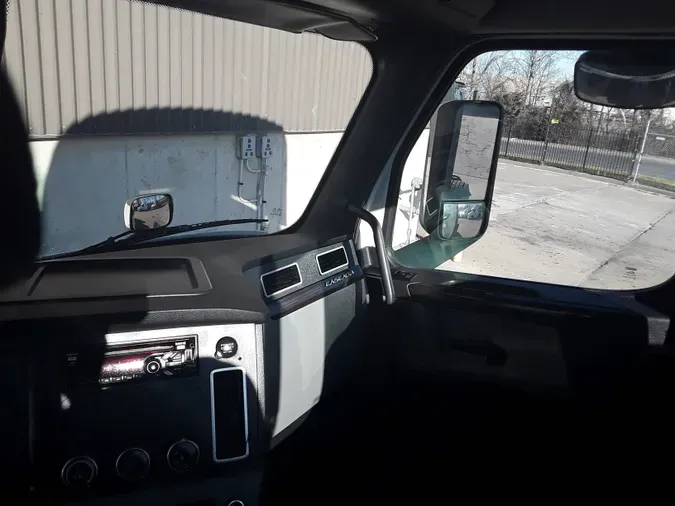 2020 FREIGHTLINER/MERCEDES NEW CASCADIA 116