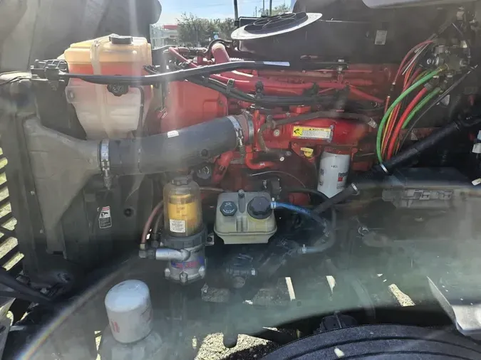 2016 FREIGHTLINER/MERCEDES CASCADIA 125