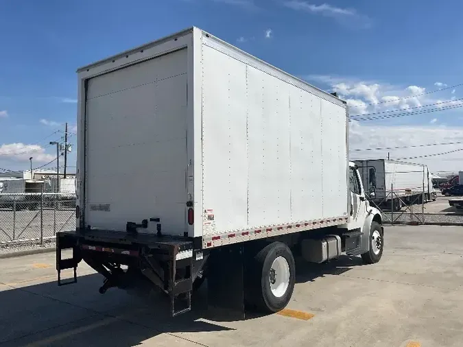 2018 Freightliner M2