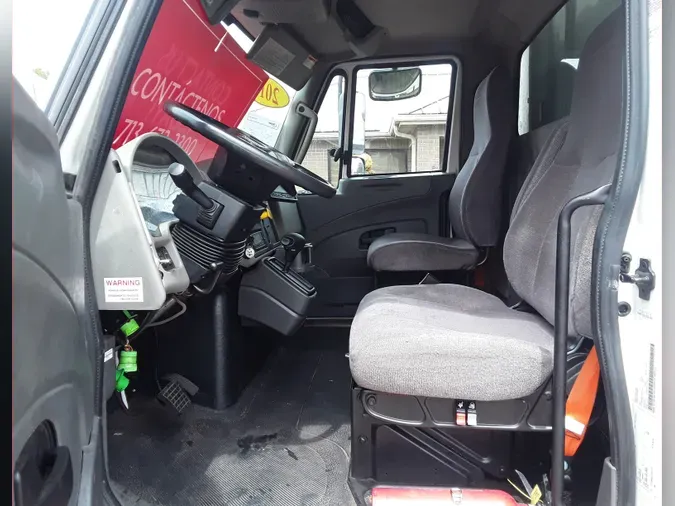 2018 NAVISTAR INTERNATIONAL 4300