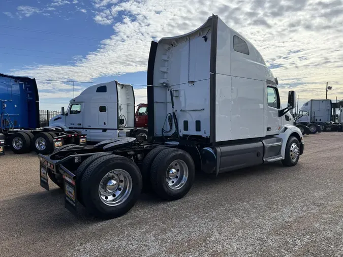2021 Peterbilt 579