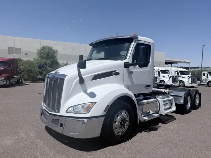 2023 Peterbilt 579