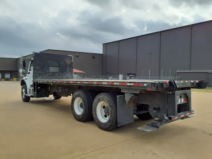 2018 FREIGHTLINER/MERCEDES M2 106