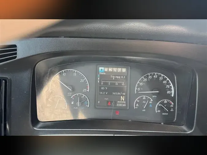 2021 FREIGHTLINER CA116