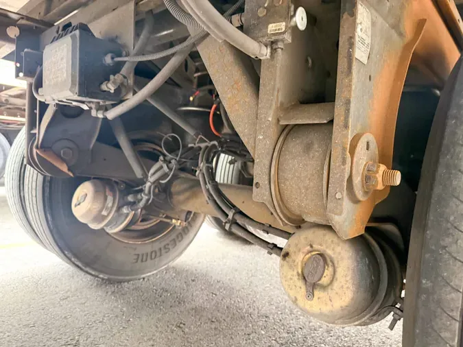 2018 UTILITY VS2RA009127e5fc92709f51c53a385c812439