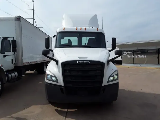 2019 FREIGHTLINER/MERCEDES CASCADIA