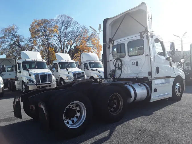 2019 FREIGHTLINER/MERCEDES NEW CASCADIA PX12664