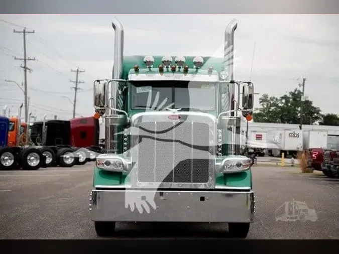 2024 PETERBILT 389