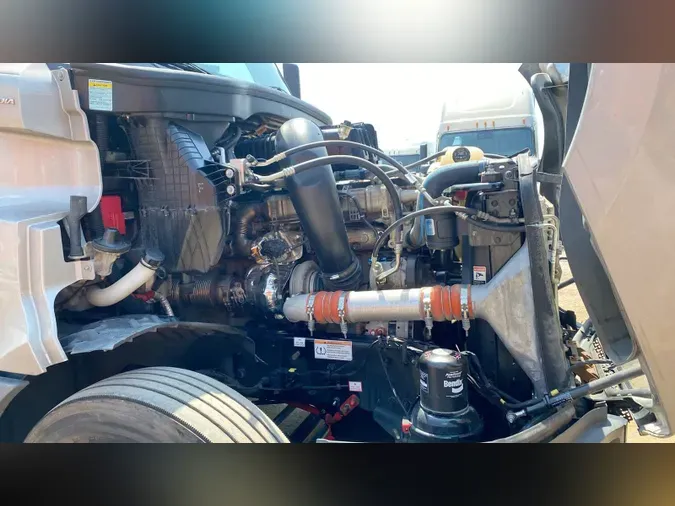 2024 Freightliner Cascadia 126009c8f6ae231bf4c7fd75e0f6fce7f61