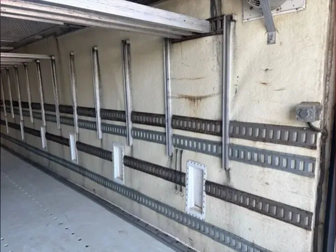 2015 SMITHWAY TRAILERS 48' CHICK