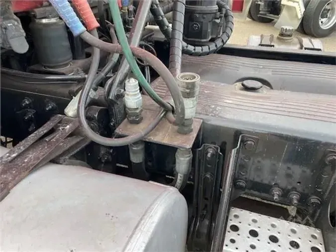 2009 STERLING A9500