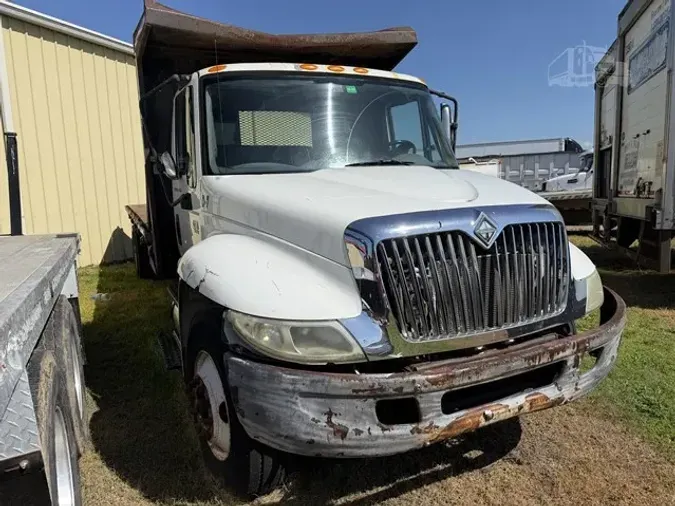 2006 INTERNATIONAL DURASTAR 4300