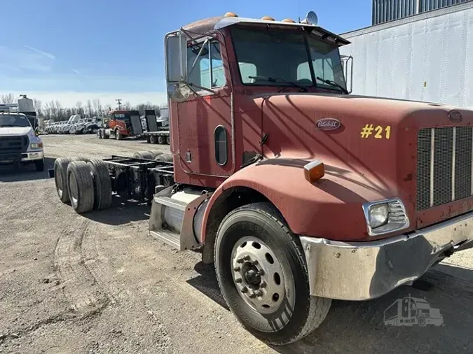 2003 PETERBILT 33000a041d7e34727043bdc929378d84c94